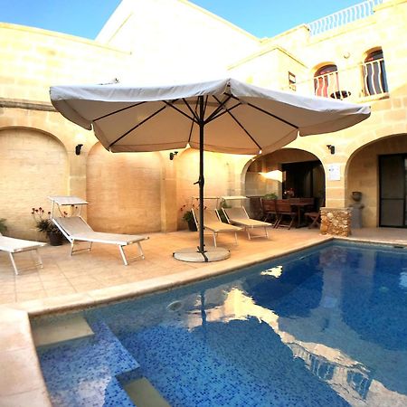 Ad Hoc B&B Il-Pergla ภายนอก รูปภาพ