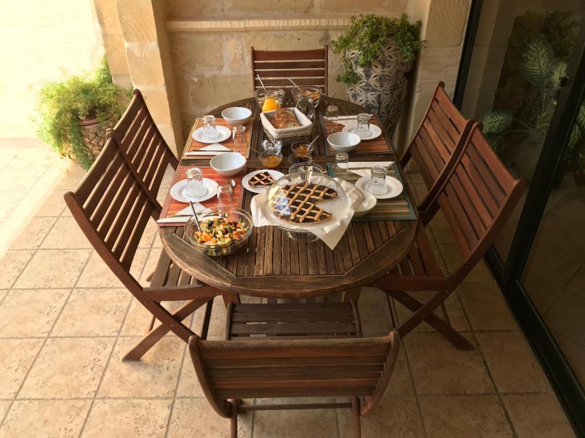 Ad Hoc B&B Il-Pergla ภายนอก รูปภาพ