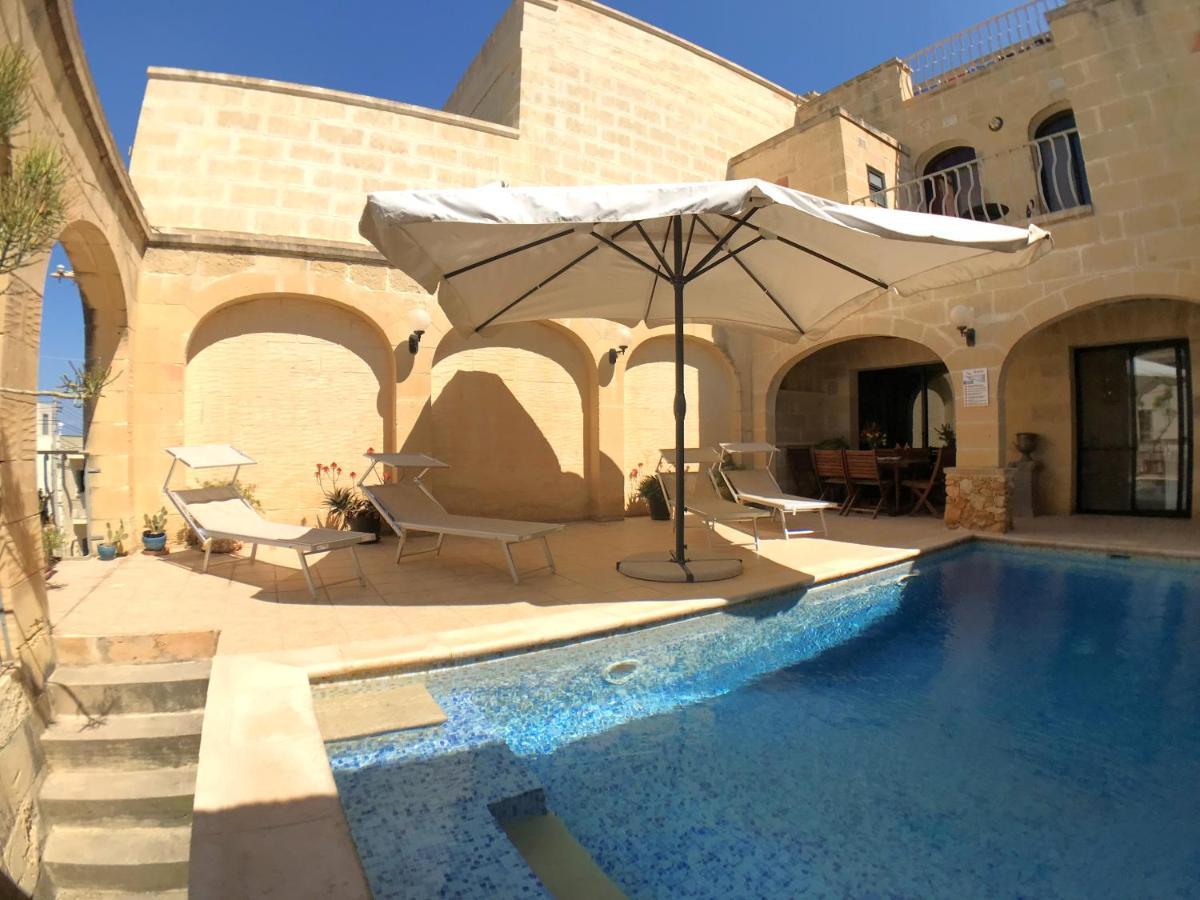Ad Hoc B&B Il-Pergla ภายนอก รูปภาพ