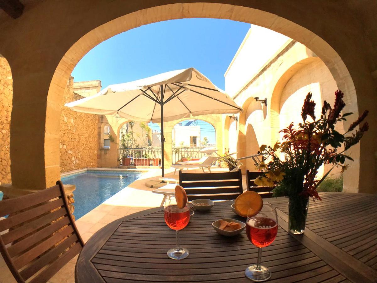 Ad Hoc B&B Il-Pergla ภายนอก รูปภาพ