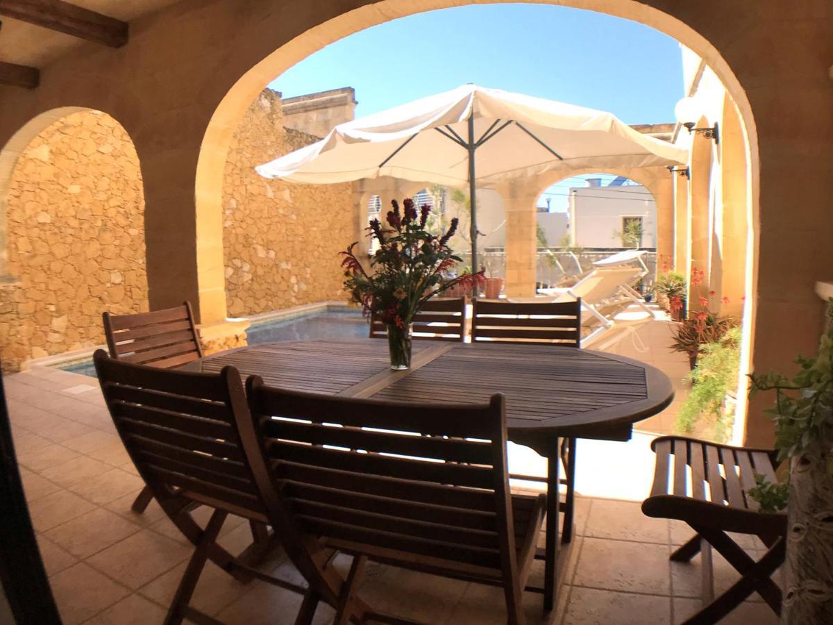 Ad Hoc B&B Il-Pergla ภายนอก รูปภาพ