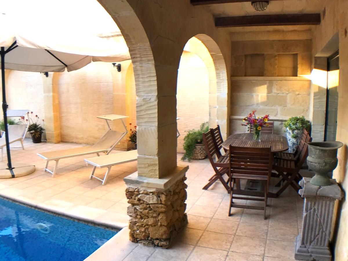 Ad Hoc B&B Il-Pergla ภายนอก รูปภาพ